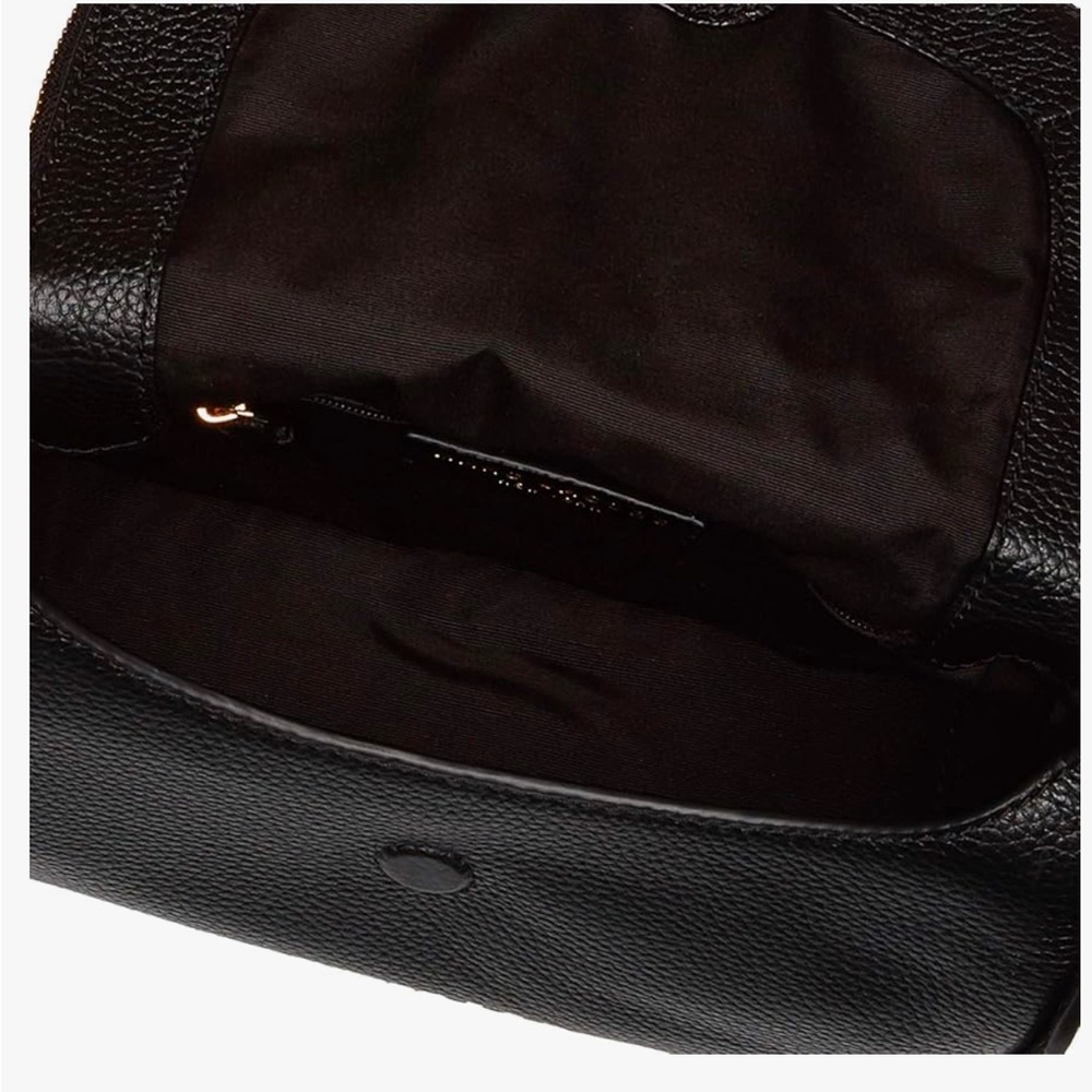 Marc Jacobs womens The Groove Messenger - Picture 3 of 4
